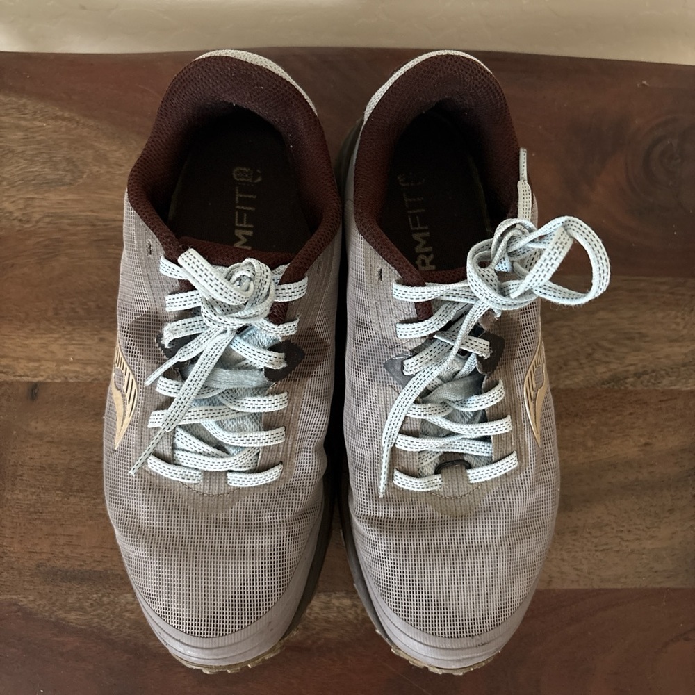 Saucony Womens Peregrine 11 Gray Brown Running Shoes Size 7.5